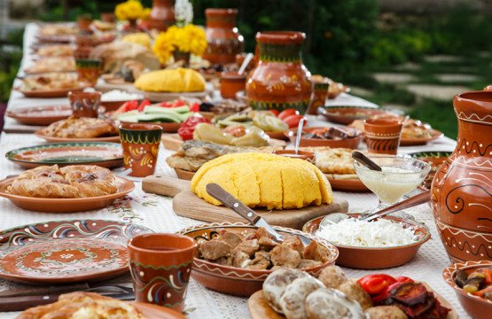 mancare traditionala romaneasca la magura, moieciu